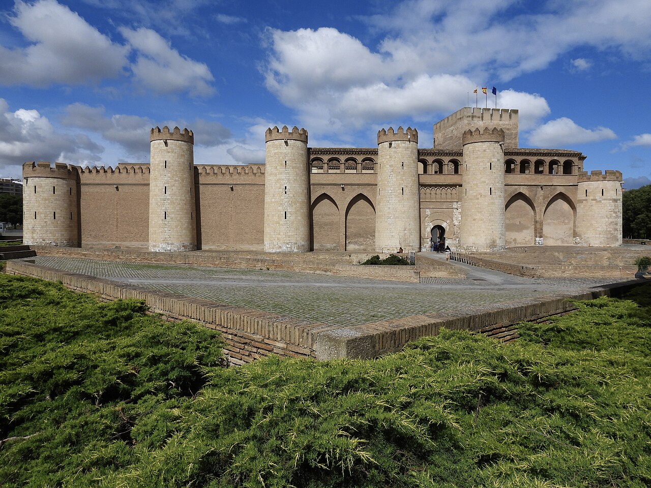 Palacio de la Aljafería, sede de las Cortes de Aragón